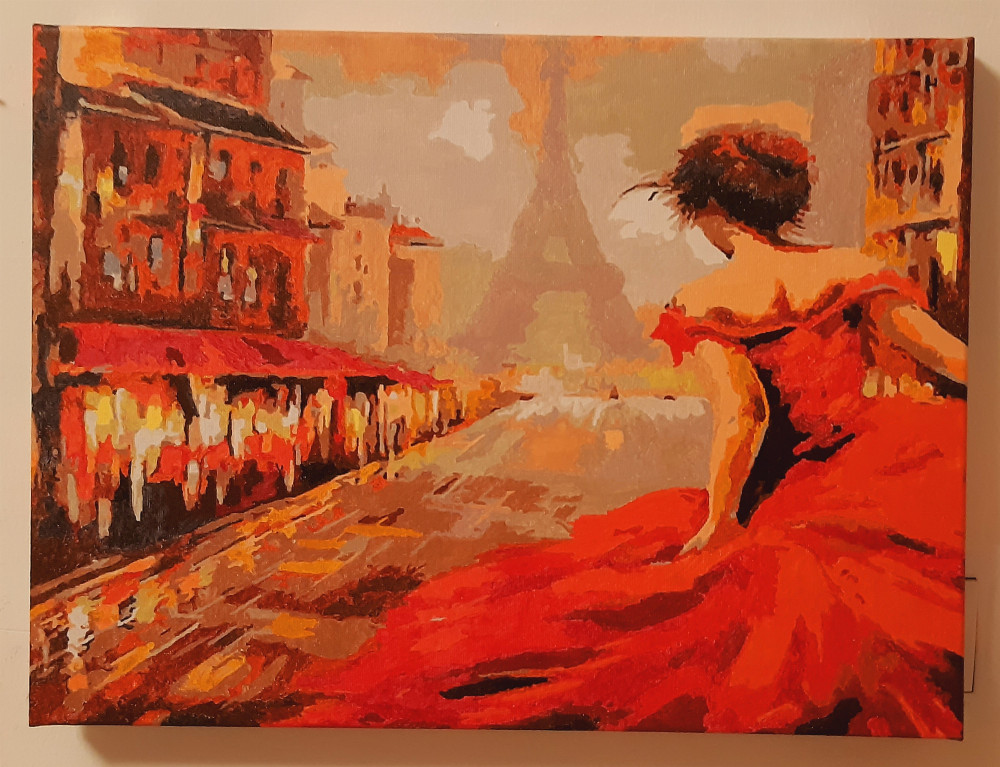     Piros ruhás nő Párizsban festés számok alapján kreatív készlet kerettel